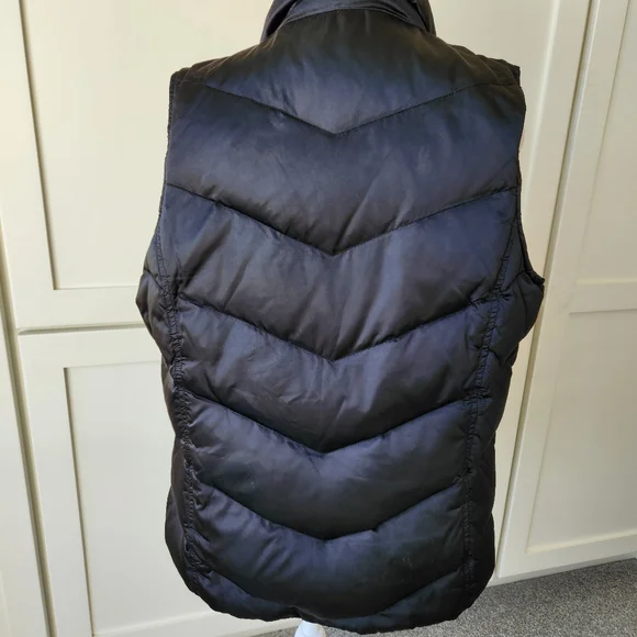 Goose Down Vest Quilted Puffer Black Fall Winter Outdoors Cabincore Warm Medium - Picture 3 of 14